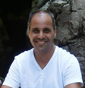 Mészáros Károly angoltanár